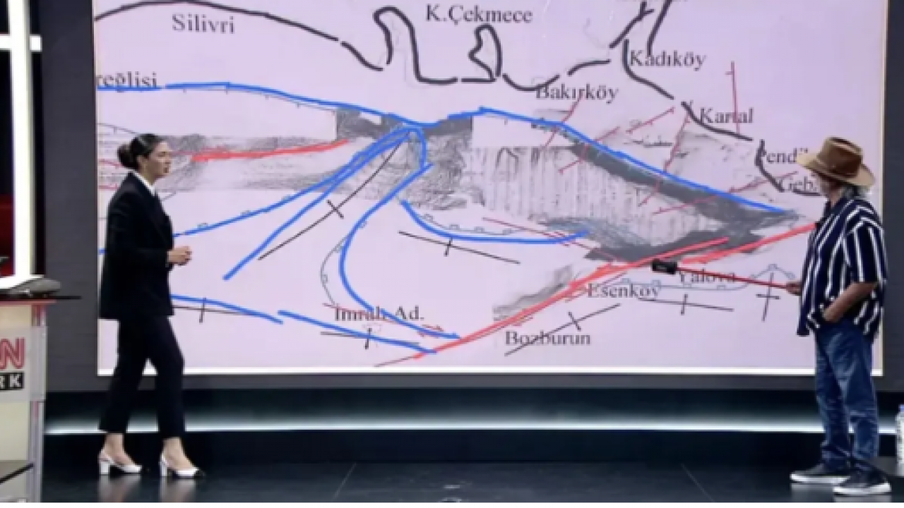 Foto - Şener Üşümezsoy, Fulya Öztürk'e patladı: Size o kadar kızıyorlar ki..