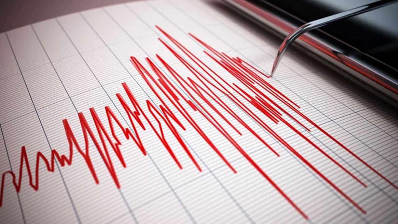 Foto - Şener Üşümezsoy yine bildi: 2 gün önce uyardığı yerde az önce deprem oldu! Şimdi gözler o iki ile çevrildi
