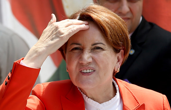 Senin ağzın neler söylüyor böyle Meral Hanım! Akşener’in o itirafı herkesi şok etti! Yok artık daha neler