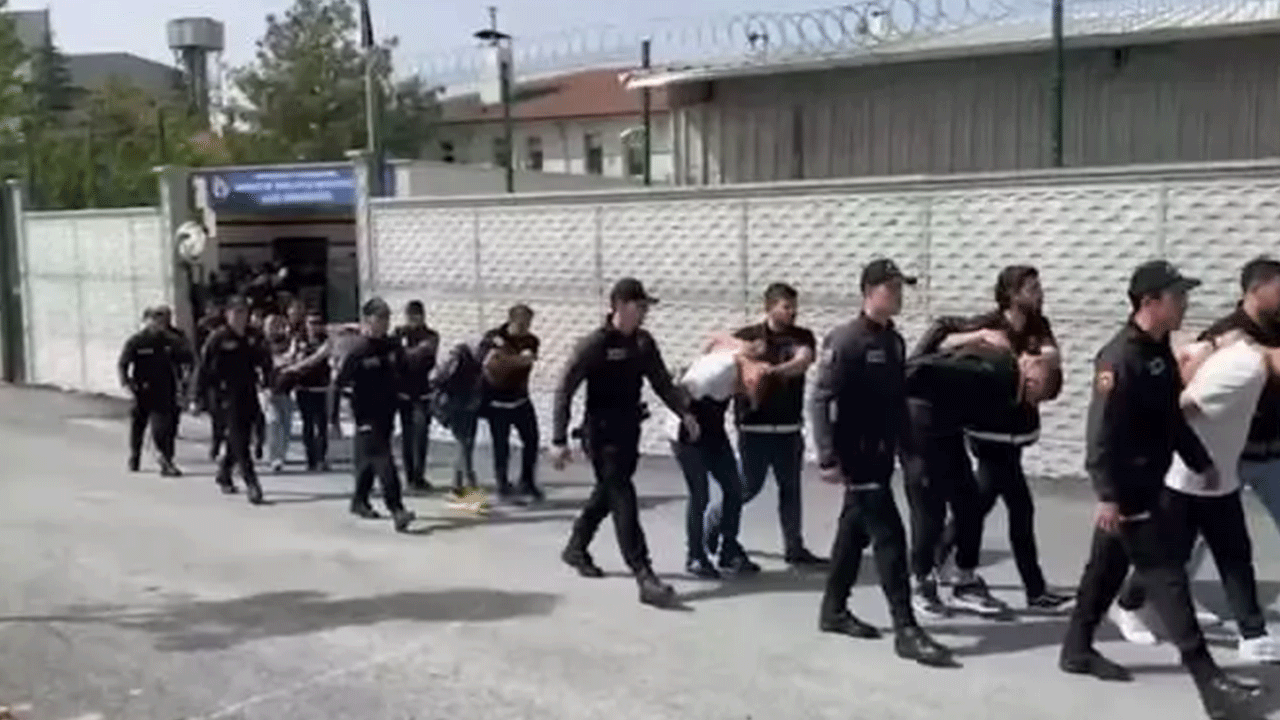 Foto - Senin gibi doktor olmaz olsun! Yenidoğan çetesi sonrası bir de bu ahlaksız çıktı!