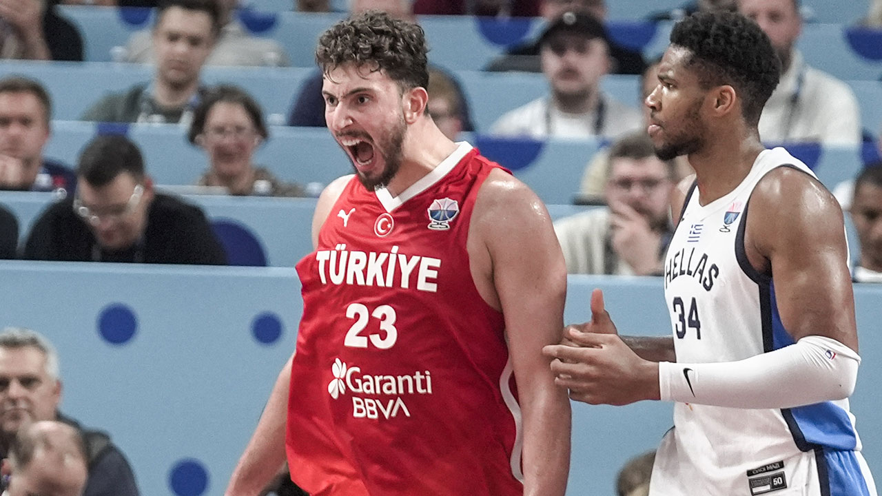 Foto - Senin Yunan milli marşından haberin var mı Bülent! Yunan’ın derdi seni mi gerdi?