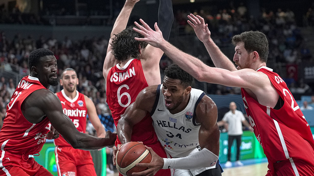 Foto - Senin Yunan milli marşından haberin var mı Bülent! Yunan’ın derdi seni mi gerdi?