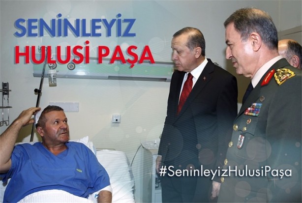 Foto - 'Seninleyiz Hulusi Paşa!'