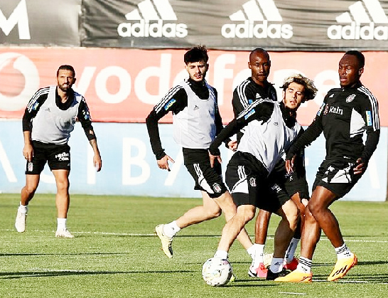 Foto - Şenol Güneş Rusya'dan O ismi istedi... Altüst eden gelişme! Dünyada sadece bu: