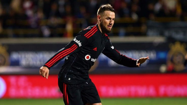 Foto - Şenol Güneş yönetime bildirdi! Takımdan gönderilecekler!