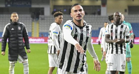 Foto - Şenol Güneş’in Beşiktaş’ı büyük kazığıydı bu arkadaş! 50 maçta sadece 1 gol… Yollar her an ayrılabilir…