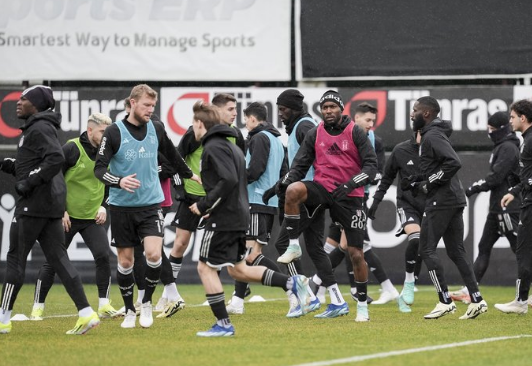 Foto - Şenol Güneş'in kulakları çınlıyor mu acaba! Djiku, Tadic'i istememiş, Onana'yı Beşiktaş'a hediye etmişti! Ve şimdi...