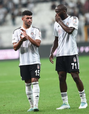 Foto - Şenol Güneş'in kulakları çınlıyor mu acaba! Djiku, Tadic'i istememiş, Onana'yı Beşiktaş'a hediye etmişti! Ve şimdi...