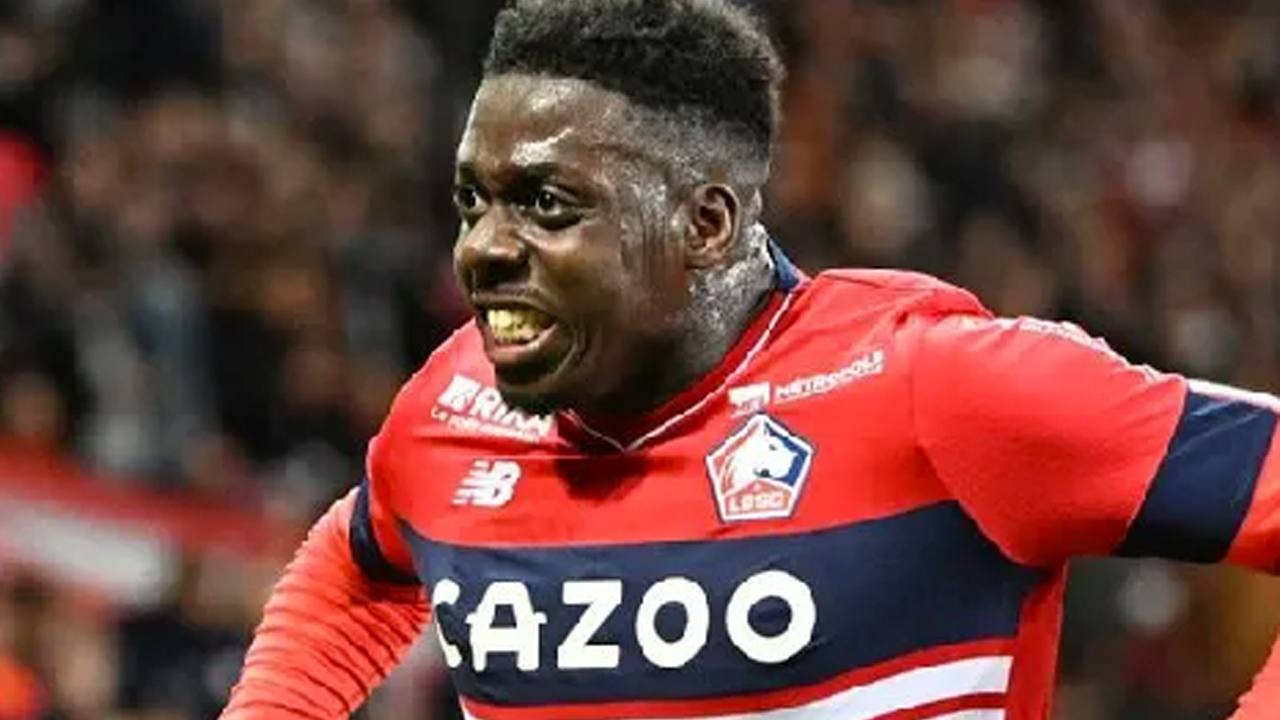 Serdal Adalı’dan müthiş atak… Beşiktaş'tan santrfora sürpriz transfer! Hedefteki isim ortaya çıktı!