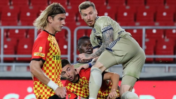 Foto - Serdar Aziz'den olay sözler: Şerefsiz...