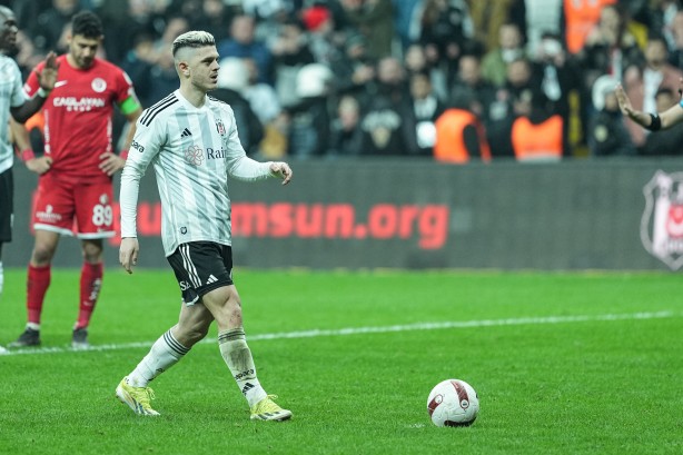 Foto - Sergen Yalçın eski takımını affetmedi