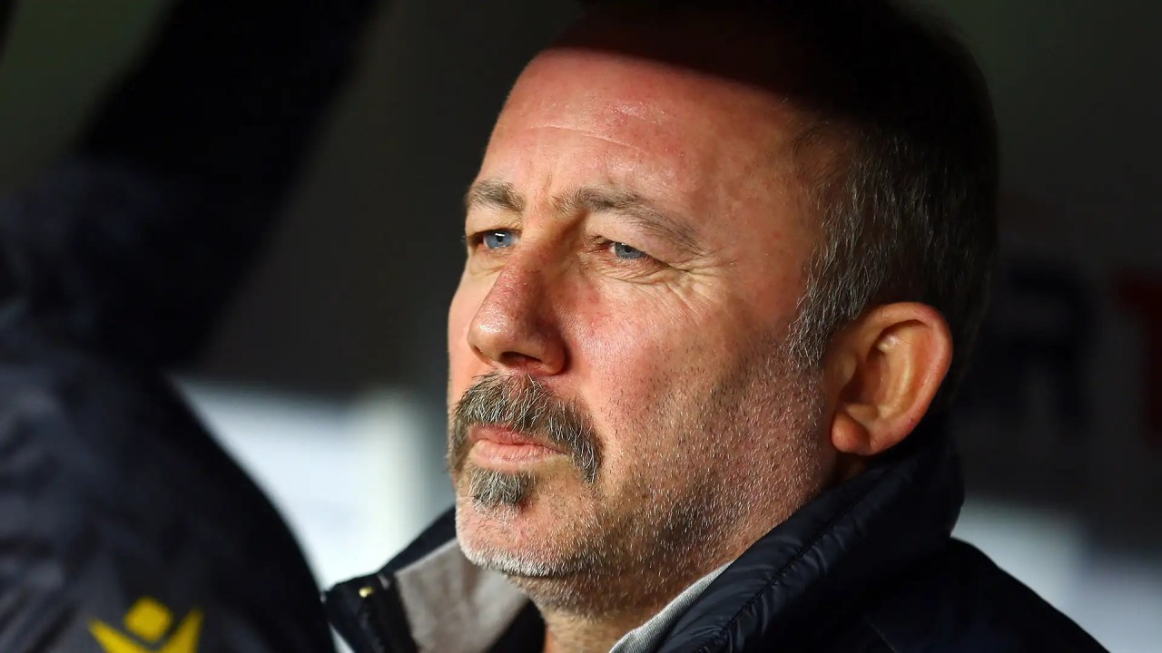 Foto - Sergen Yalçın Fenerbahçeli yıldıza patladı: Futbolu bıraksın!