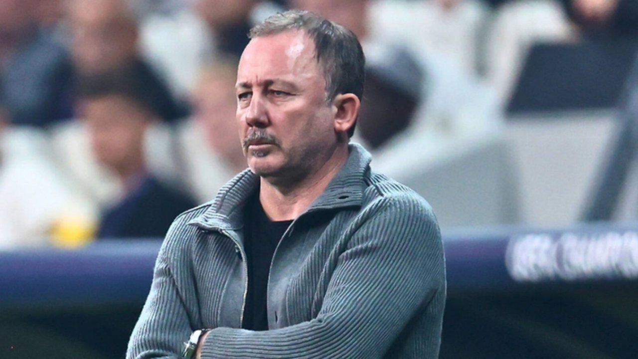 Foto - Sergen Yalçın’dan çok konuşulacak hamle! Fenerbahçe’nin efsanesini Beşiktaş’a alıyor