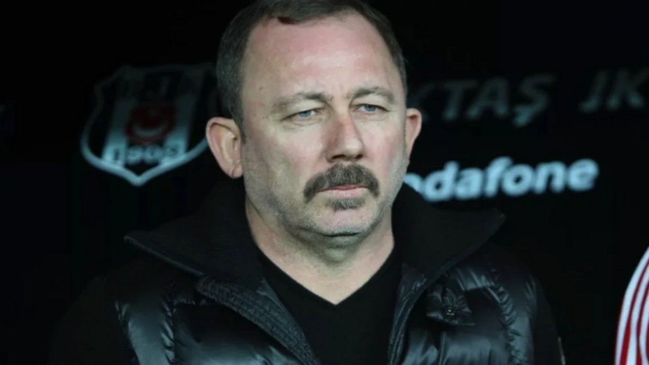 Foto - Sergen Yalçın’dan çok konuşulacak hamle! Fenerbahçe’nin efsanesini Beşiktaş’a alıyor