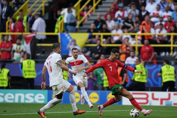 Foto - Sergen Yalçın'dan Montella'ya füze! "Aynı klasmanda değiliz"