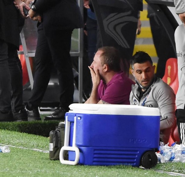 Sergen Yalçın'ın sevinç gözyaşları