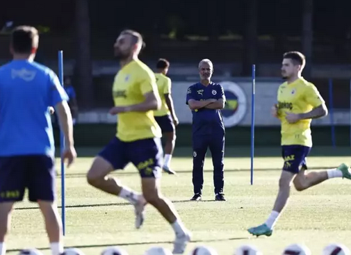 Foto - Serhat Akın ve Ümit Özat'ı bombaladı! İsmail Kartal dayanamadı, yazıklar olsun, size asla verilmeyecek