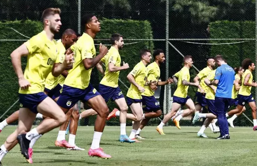 Foto - Serhat Akın ve Ümit Özat'ı bombaladı! İsmail Kartal dayanamadı, yazıklar olsun, size asla verilmeyecek