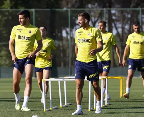 Foto - Serhat Akın ve Ümit Özat'ı bombaladı! İsmail Kartal dayanamadı, yazıklar olsun, size asla verilmeyecek