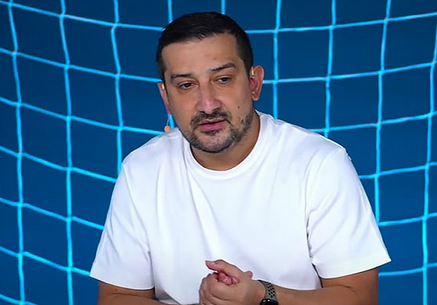 Foto - Serhat Akın'ın boğa gol sevincinin sırrını açıkladı: Galatasaray yendi eski Fenerliler birbirine girdi: İşaret ediyor o olaya…