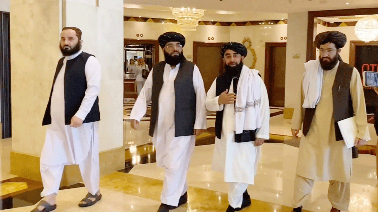 Foto - Şeriat ile yönetilen ülke için beklenen haber geldi! Rusya 22 yıl sonra geri adım attı