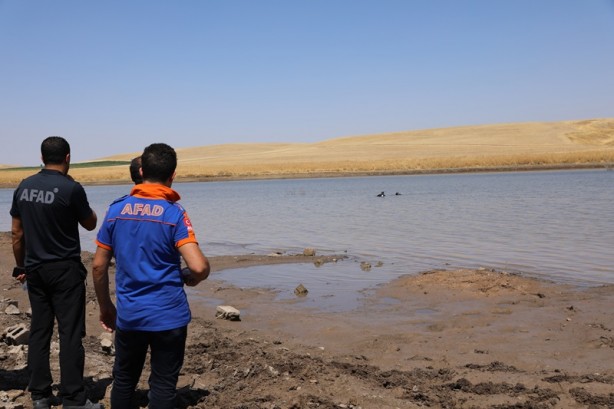 Serinlemek için baraj gölüne giren çocuk hayatını kaybetti