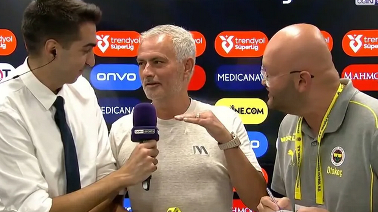 Ses getirecek hareketini yaptı! Önce korkak sonra sarılma! Bakın ne oldu…