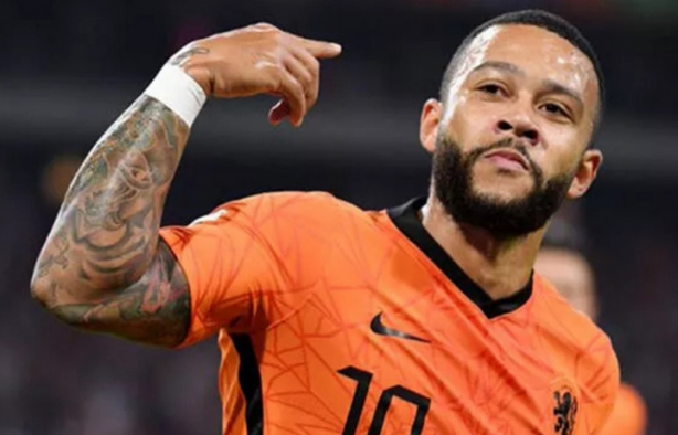 Sessiz sedasız geliyoruz! Depay'ın ifadesi de cumartesi alınacak!