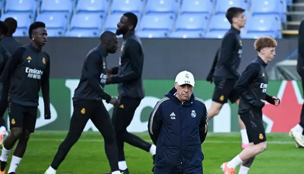 Foto - Sessizlik bozuldu, Real Başkanı’ndan açıklama geldi: Sezon sonu kriz fışkıracağına tüm medya şahit olacak! Ancoletti güvenmiyor…