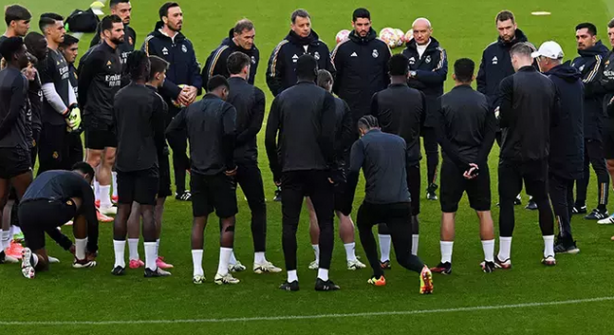 Foto - Sessizlik bozuldu, Real Başkanı’ndan açıklama geldi: Sezon sonu kriz fışkıracağına tüm medya şahit olacak! Ancoletti güvenmiyor…