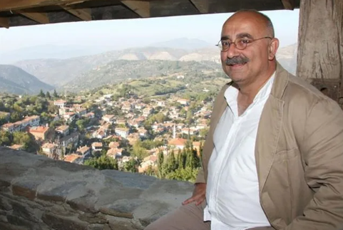 Foto - Sevan Nişanyan Atatürk’ü nişan aldı! Öldürülen okul müdürüne kin kustu katili savundu