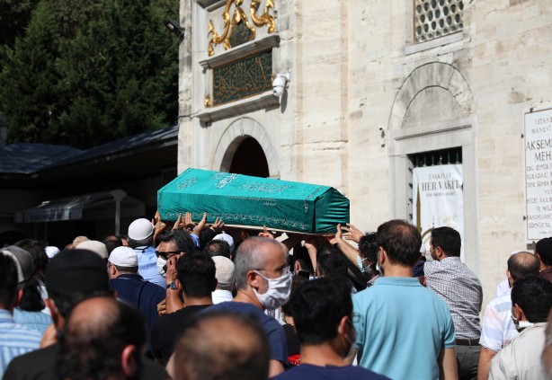 Foto - Sevenleri Mehmet Fırıncı'yı son yolculuğuna uğurladı