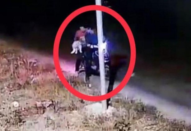 Severek, öperek ölüme terk ettiler!