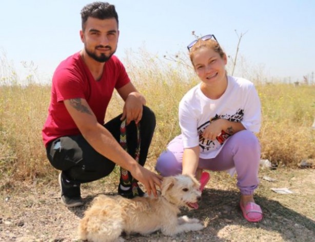 Foto - Severek, öperek ölüme terk ettiler!