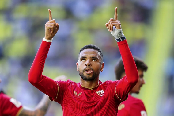 Foto - Sevilla aldığı bilgiyi açıkladı: Fenerliler eyvah eyvah diyecek: Kapış kapış almaya başladılar oysa ki…