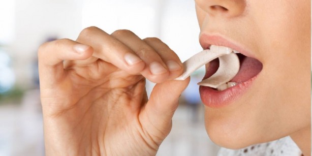 Foto - Sevmeyen bile bunu duyunca "löp" diye ağzına atacak! Öğrenenler, soluğu markette alıyor! İşte sakızın bilinmeyen faydaları