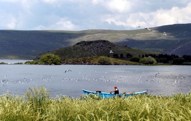 Foto - Seyrine doyulmaz bir güzellik: Çıldır Gölü