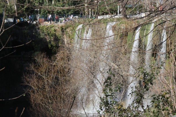 Foto - Seyrine doyum olmuyor: Düden Şelalesi - 7