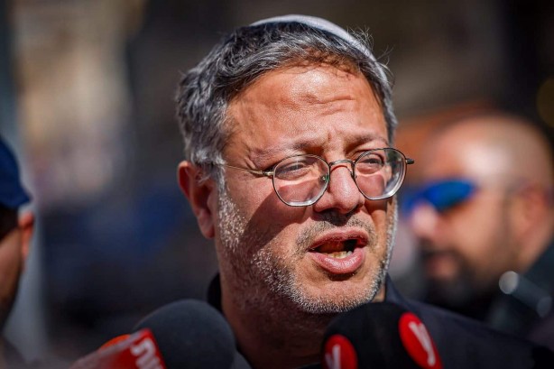 Foto - "Şeytanın avukatı" olarak tanınıyor! İsrailli bakandan büyük namussuzluk! Vay alçak herif vay