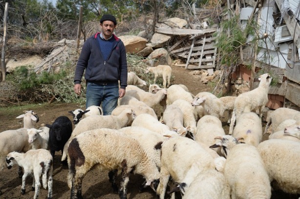 Foto - Şeytanın talebeleri yakayı ele verdi! Bu da 'ileri tarihli' dolandırıcılık