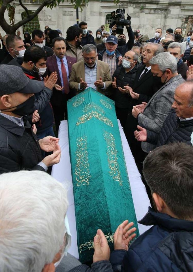 Foto - Sezai Karakoç, son yolculuğuna uğurlandı