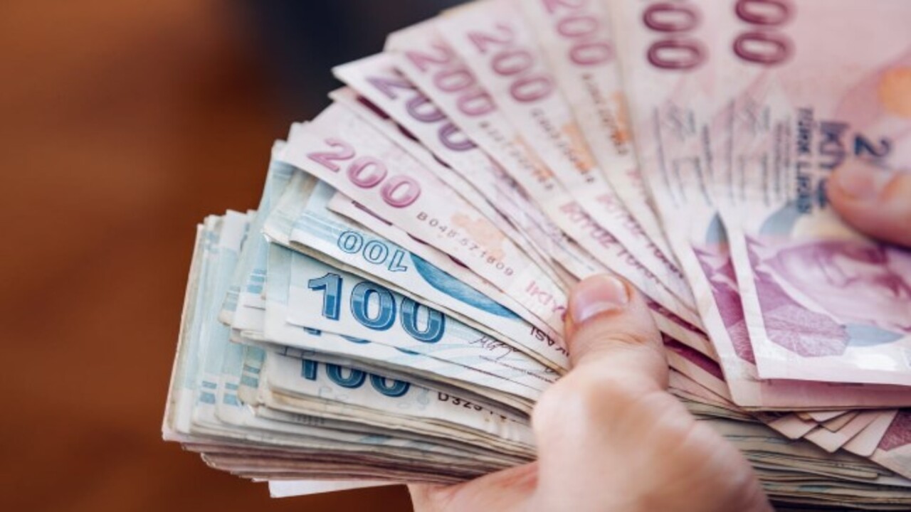 Foto - SGK sert bir dille uyardı! Elden ödemenin cezası en az 40 bin TL