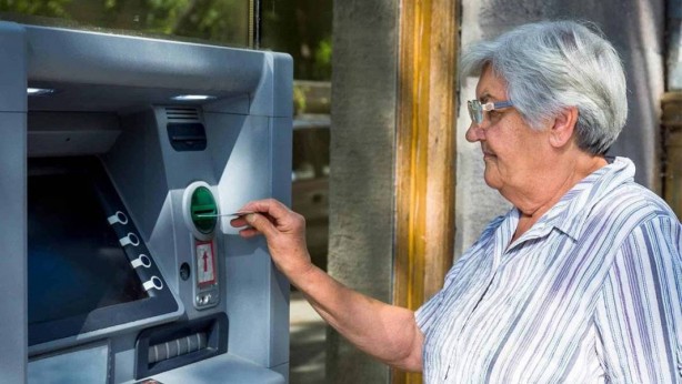 Foto - SGK'dan çift maaş alabilirsiniz! Dilekçenizi hemen hazırlayın! İşte şartlar