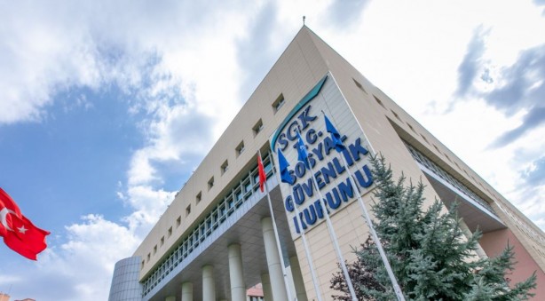 Foto - SGK'dan emeklilere özel internet sitesi