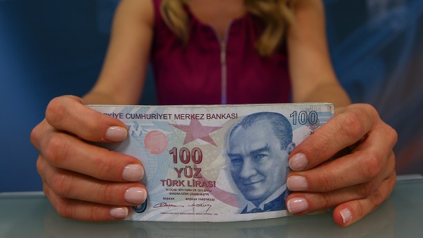 Foto - SGK'dan milyonları ilgilendiren açıklama: Dikkat son 13 gün kaldı! Bunu yapmayan herkesten para alınacak