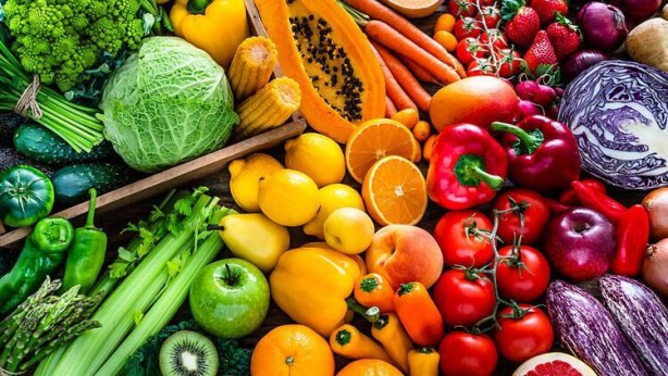 Sıcak çarpmasına dikkat! Dehidrasyona uğramamak için bu besinler şart