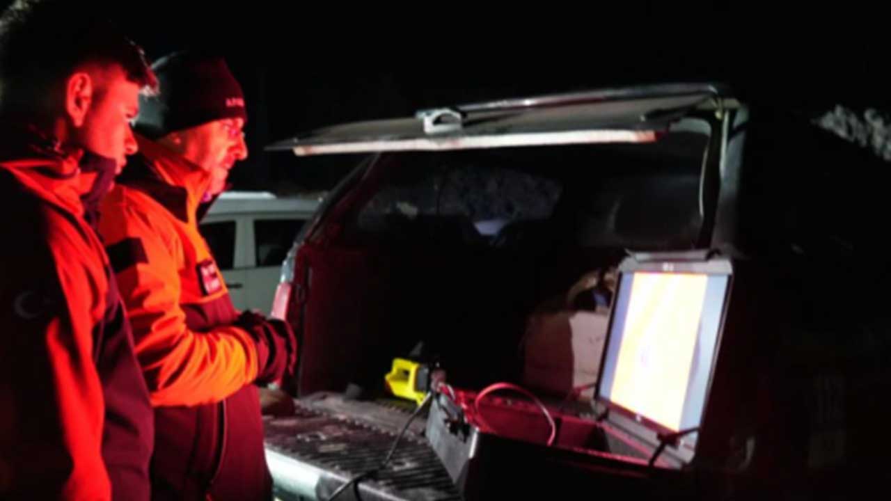 Foto - Sıcak gelişme! Tanımlanamayan cisim Türkiye sahasına girdi! Herkes teyakkuzda