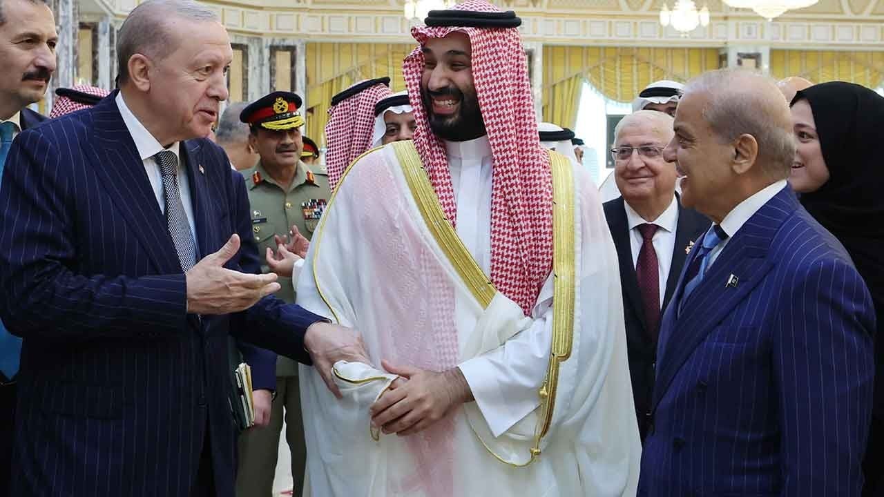 Foto - Sıcak gelişme: Türkiye 100'den fazla asker ile hava savunma ve elektronik harp sistemleriyle ülkeye girdi
