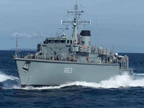 Foto - Sıcak gelişme! Yunan gemisi vuruldu