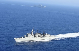Foto - Sıcak gelişme! Yunan gemisi vuruldu